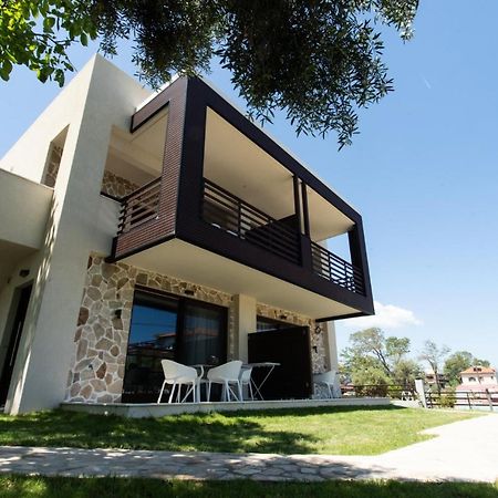 Marineiko Luxury Apartments イエリソス エクステリア 写真