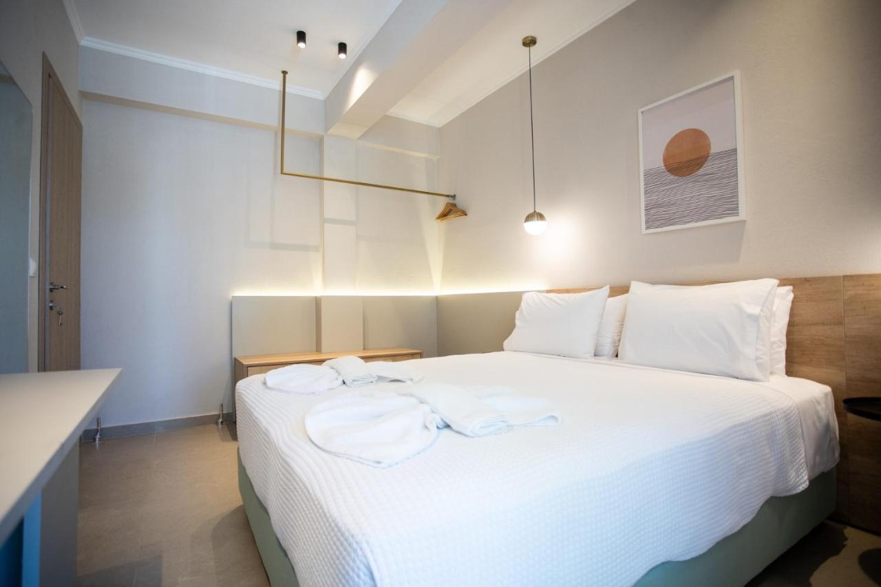 Marineiko Luxury Apartments イエリソス エクステリア 写真