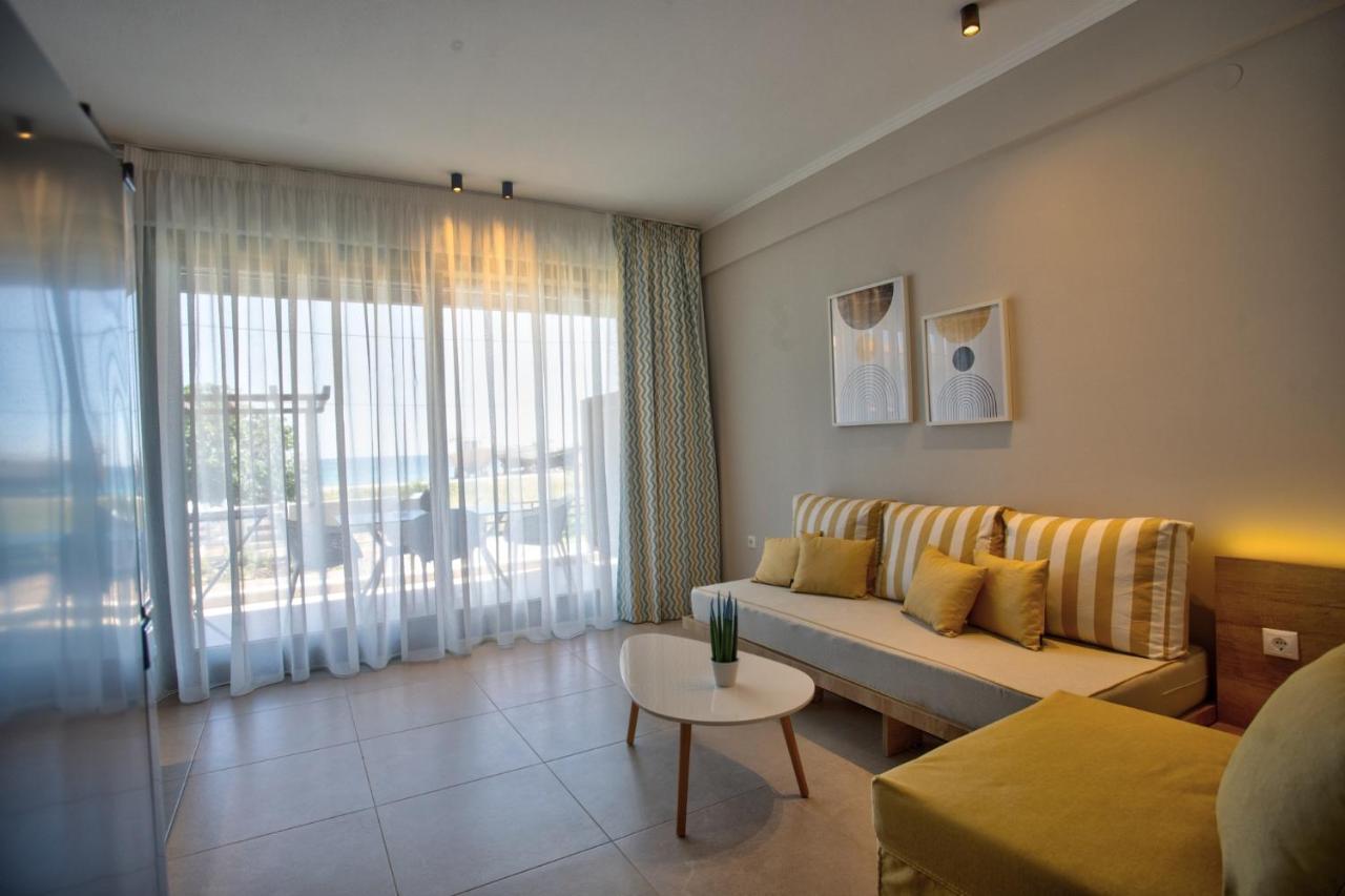 Marineiko Luxury Apartments イエリソス エクステリア 写真