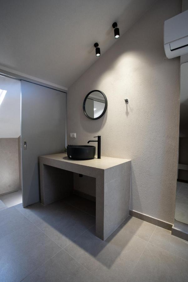 Marineiko Luxury Apartments イエリソス エクステリア 写真
