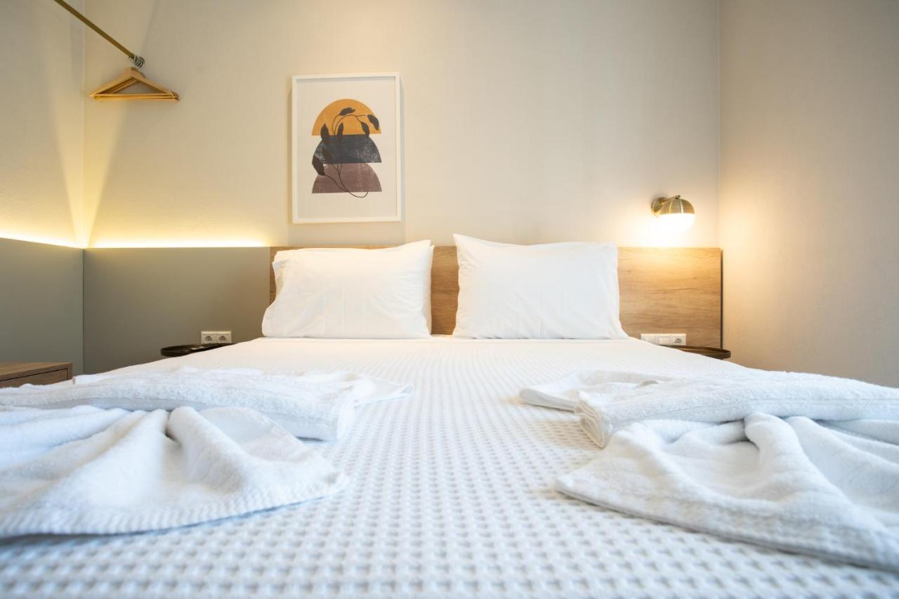 Marineiko Luxury Apartments イエリソス エクステリア 写真