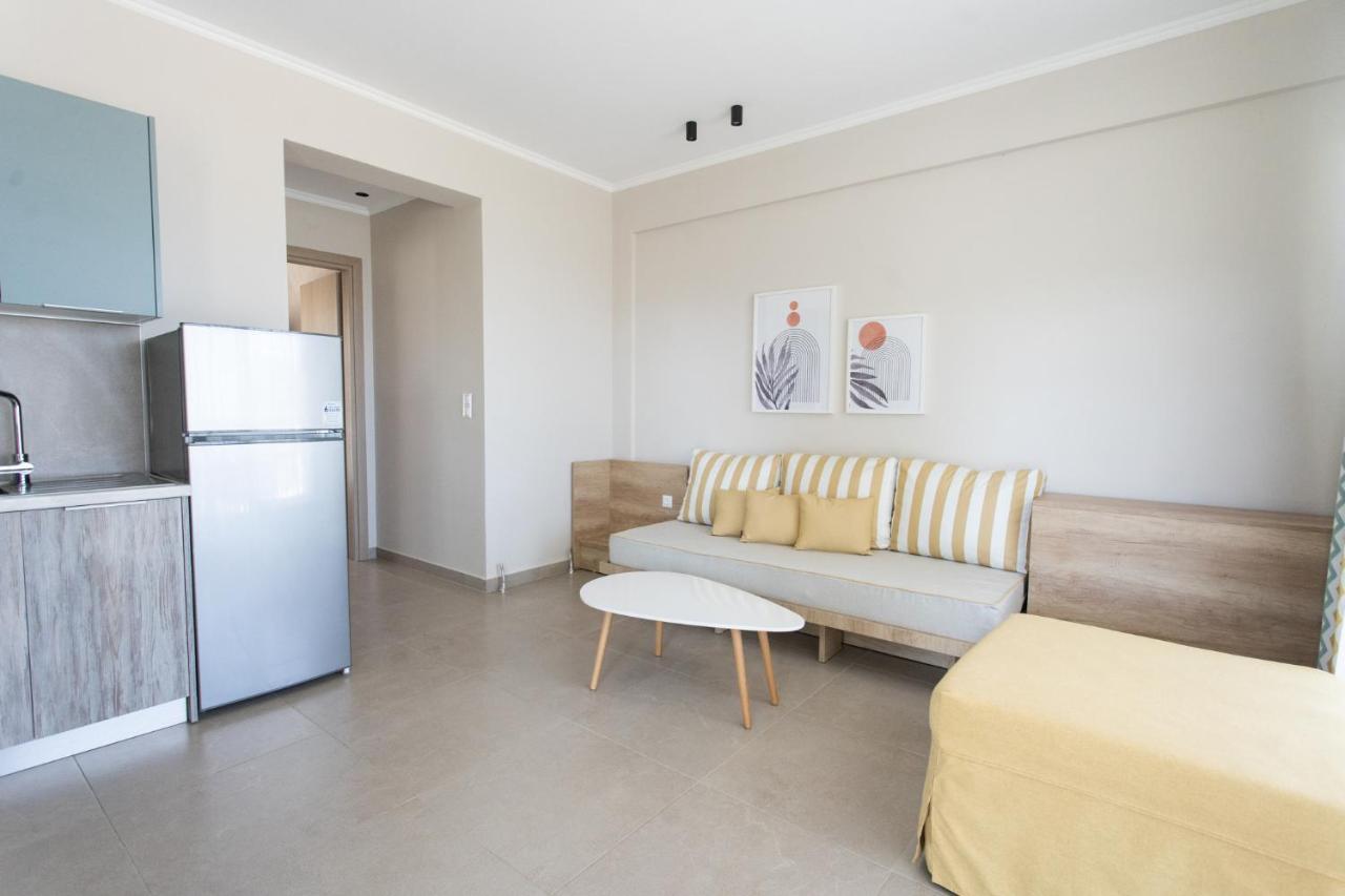 Marineiko Luxury Apartments イエリソス エクステリア 写真