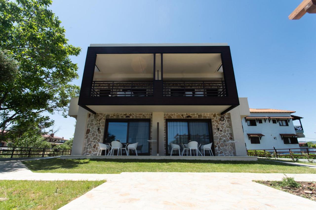 Marineiko Luxury Apartments イエリソス エクステリア 写真